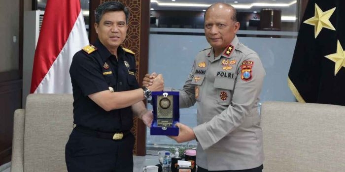 polda-jatim-bea-cukai-perkuat-sinergi-awasi-narkoba-dan-rokok-ilegal-di-madura