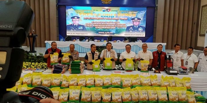 polda-jatim-ungkap-kasus-beras-sphp-palsu-di-probolinggo