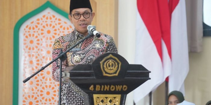 hadiri-haflah-wal-imtihan-program-kelas-tahfidz-man-kota-batu-ini-pesan-wali-kota-nurochman