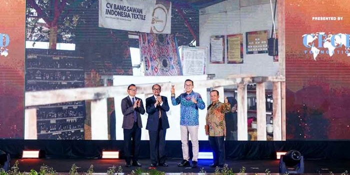 petrokimia-gresik-dinobatkan-sebagai-the-most-commited-corporate-dalam-bina-mitra-umkm-award-2025
