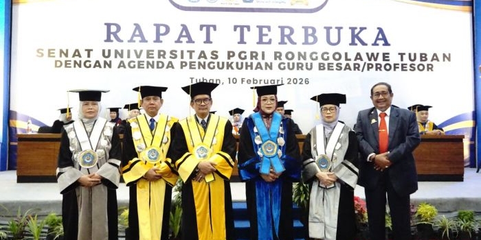 kukuhkan-tiga-guru-besar-baru-unirow-tuban-kini-miliki-lima-profesor