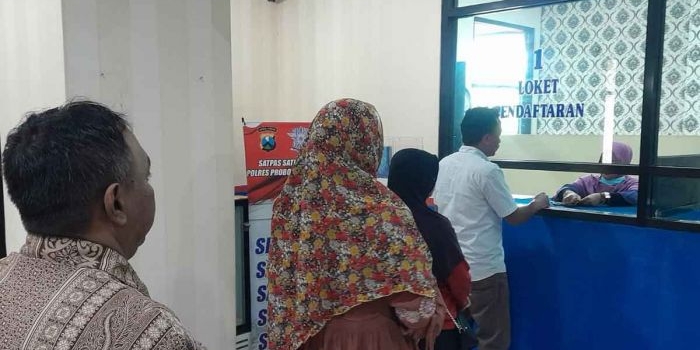 Pelayanan SIM di Kota Probolinggo.