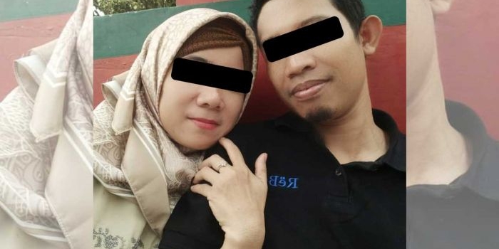 Elis Syawaliah (40) bersama sang suami Risaudin Asgaf (42).