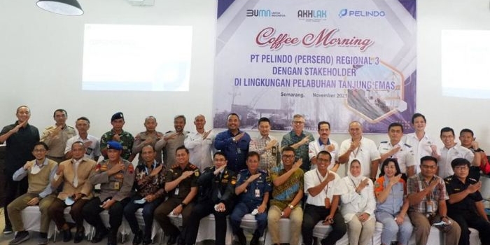 Pertemuan Pelindo Regional 3 dengan para stakeholder di Semarang, Jawa Tengah.