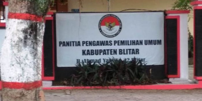 Kantor Panwaslu Kabupaten Blitar. 