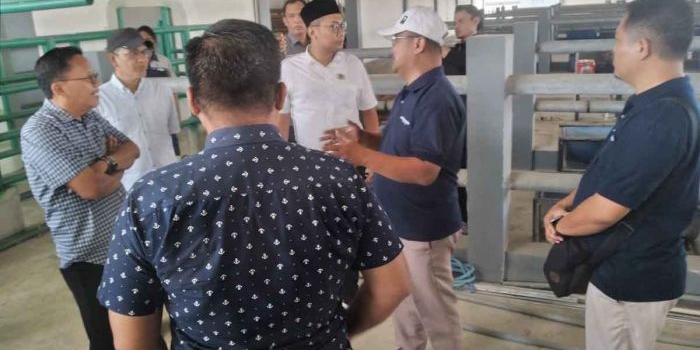 sidak-rph-tambak-osowilangun-dewan-soroti-kandang-dan-infrastruktur