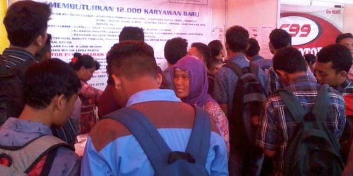 Suasana Job Fair di SMK PGRI 2 Ponorogo, foto: BANGSAONLINE