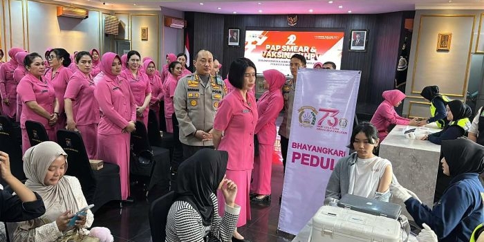 polresta-malang-kota-gelar-bakkes-pap-smear-dan-vaksin-hpv-gratis