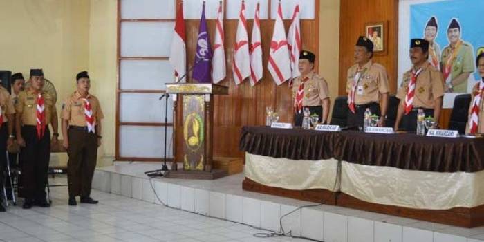 PENERUS BANGSA: Suasana pembukaan Muscab Pramuka Kwarcab Gresik. foto: syuhud/ BANGSAONLINE