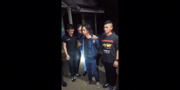 Pelaku saat diamankan dari sebuah gubuk sawah