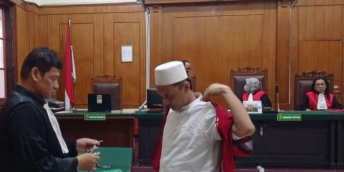 warga-petemon-barat-yang-terlibat-kepemilikan-narkoba-divonis-6-tahun-oleh-majelis-hakim-pn-surabaya