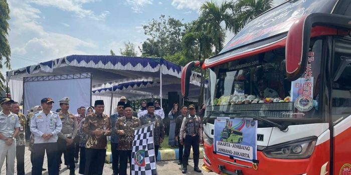 lewat-program-balik-gratis-2026-pemkab-jombang-berangkatkan-300-warga-ke-jakarta