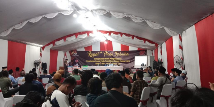 Suasana rapat pleno terbuka rekapitulasi suara KPU Bangkalan