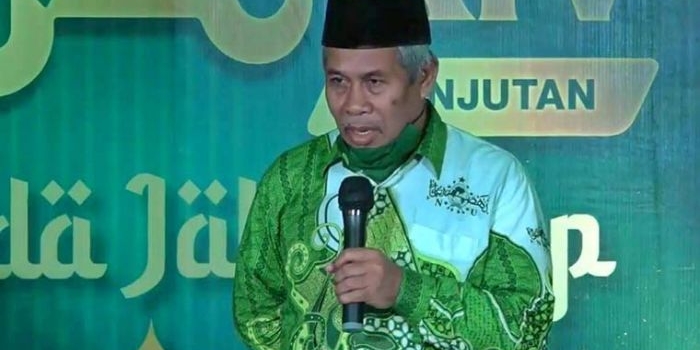 Dr KH Marzuki Mustamar