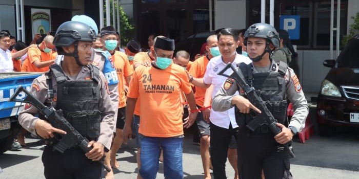 operasi-tumpas-narkoba-semeru-polres-pamekasan-ungkap-14-kasus-dan-amankan-pengedar-di-bawah-umur