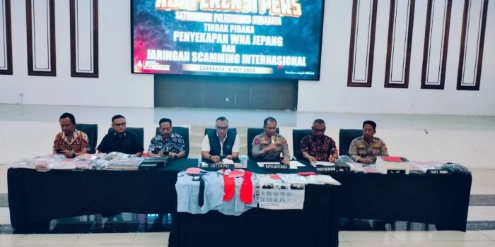 polrestabes-surabaya-bongkar-sindikat-scamming-dan-penyekapan-internasional-44-wna-ditangkap