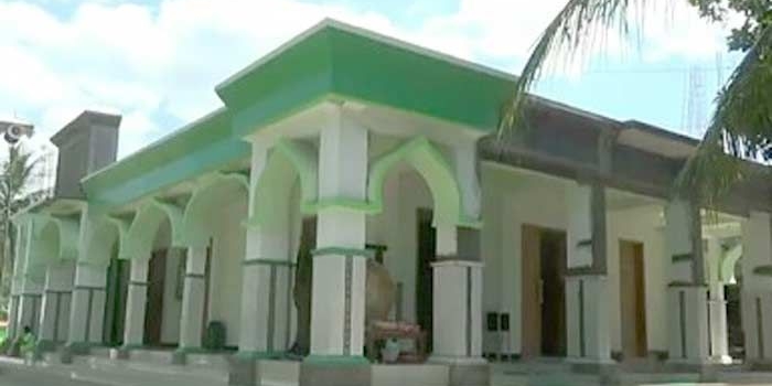 Kondisi masjid tiban Nurul Huda yang sudah tiga kali mengalami renovasi. foto: ist