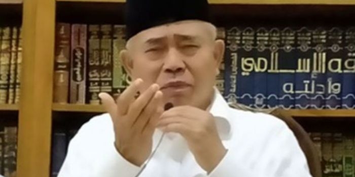 prof-kiai-asep-di-depan-wali-santri-saya-dulu-gelandangan-pernah-melamar-jadi-tukang-parkir