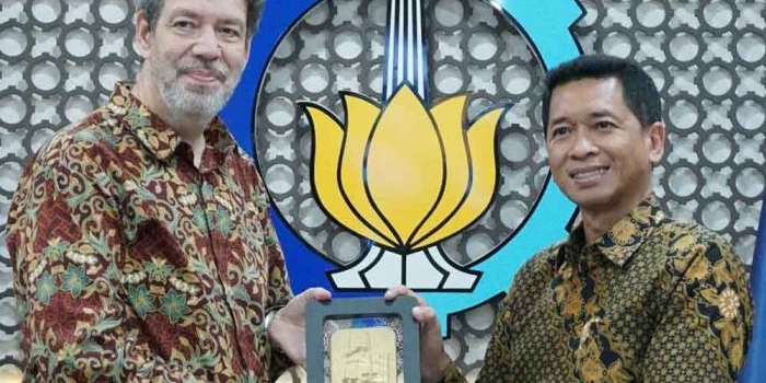 perluas-hubungan-akademik-its-sambut-kunjungan-dubes-swedia