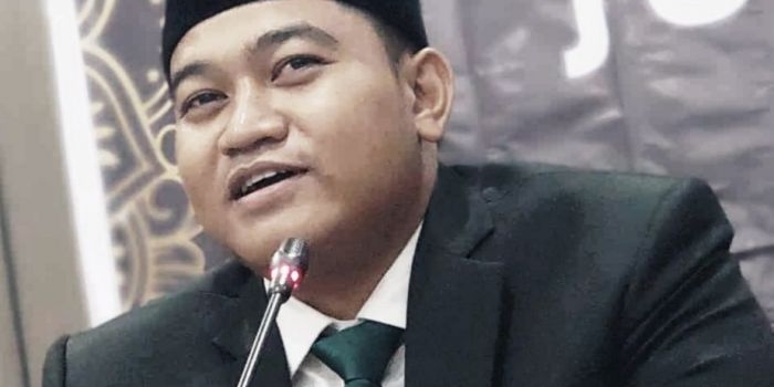 ketua-dprd-gresik-ajak-masyarakat-hadiri-festival-nasi-krawu-yang-digelar-kwg-di-wagos