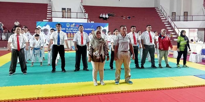 target-kembali-raih-medali-emas-dispendikbud-kota-pasuruan-gelar-olimpiade-karatesilat
