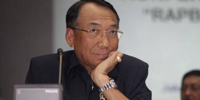 Menteri ESDM Jero Wacik jadi tersangka karena dianggap memeras. Jero Wacik kini terpilih sebagai anggota DPR RI.  Foto: Progressivenews.com