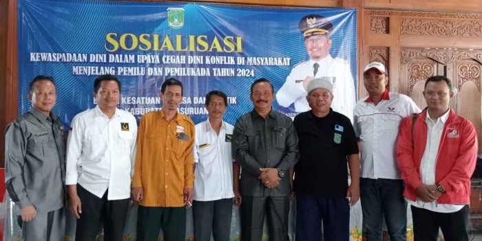 Foto bersama dalam sosialisasi yang digelar Bakesbangpol Kabupaten Pasuruan.