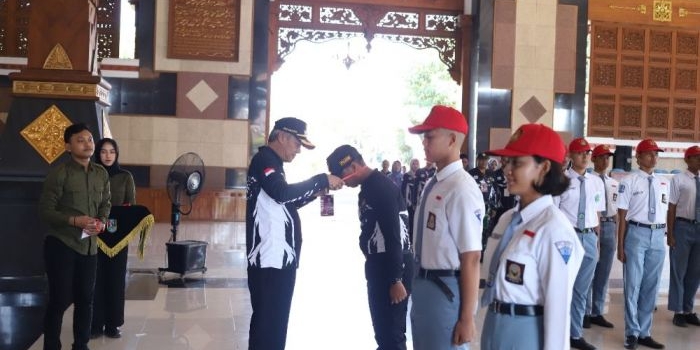 76-calon-paskibraka-2025-jalani-diklat-wabup-tuban-minta-jaga-kesehatan-fisik-dan-mental