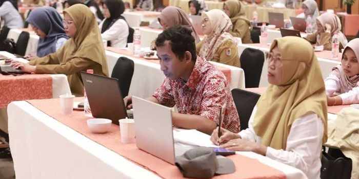 turunkan-angka-stunting-dp3akb-jember-gelar-bimtek-analisis