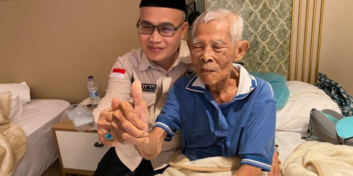 ​sempat-dirawat-di-madinah-jemaah-haji-usia-103-tahun-asal-yogyakarta-dinyatakan-pulih