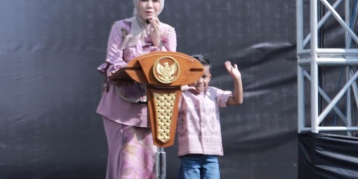 segmen-unggulan-jfc-2025-ketua-tp-pkk-jember-apresiasi-world-kids-carnival