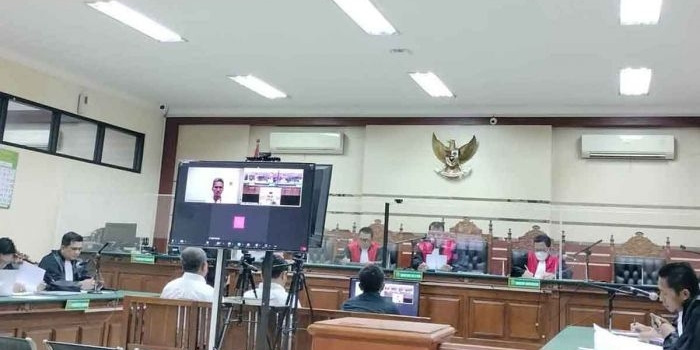 Suasana sidang lanjutan kasus korupsi Bupati Bangkalan non-aktif di Pengadilan Tipikor Surabaya.