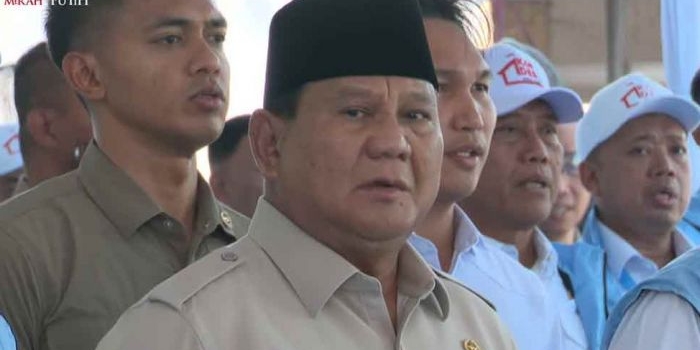 nusron-wahid-dampingi-presiden-ri-resmikan-80-000-koperasi-desa-merah-putih