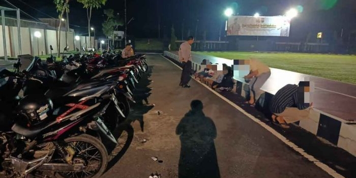 polisi-bubarkan-penghadangan-rombongan-perguruan-silat-di-blitar-6-orang-diamankan