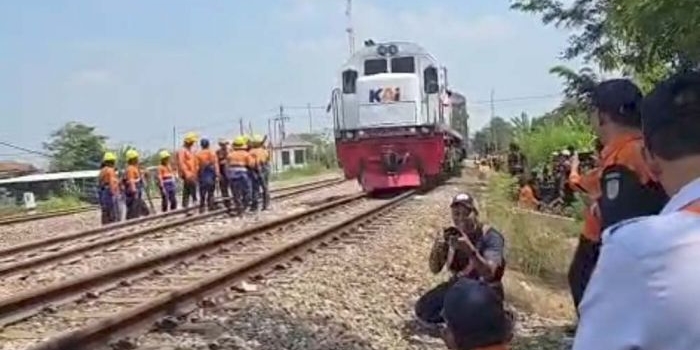 pt-kai-batalkan-3-perjalanan-kereta-api-pelanggan-punya-waktu-7x24-jam-untuk-refund-atau-reschedule
