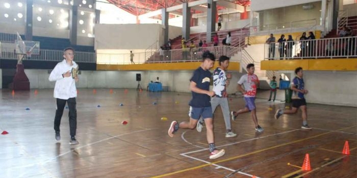 Para atlet di Kota Batu saat mengikuti tes VO2 max.
