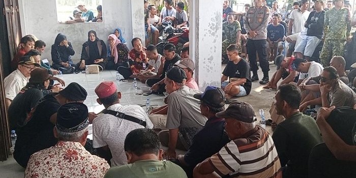 harga-material-tambang-naik-ratusan-sopir-demo-pengelola-tambang-karas-magetan