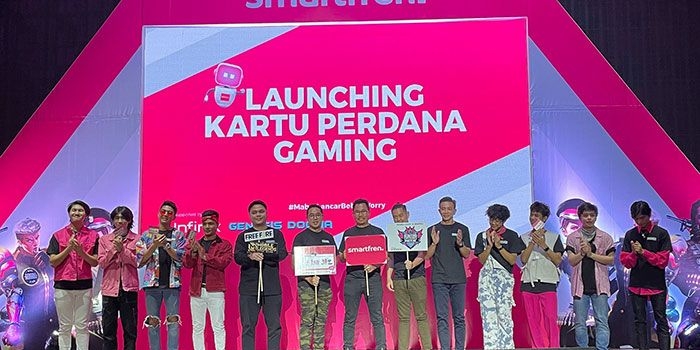 Suasana peluncuran kartu perdana Smartfren Gaming.