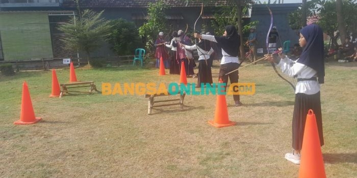 Atlet Berkuda Memanah mengikuti Porkab Sidoarjo 2026, Rabu (3/6/2026). foto: Mustain/BANGSAONLINE
