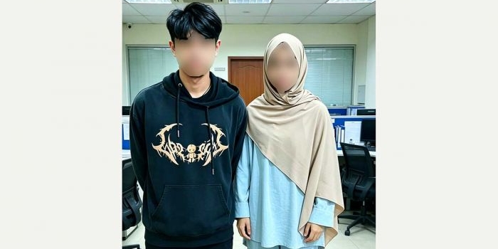 Pelaku curas atau pencurian dengan kekerasan saat diamankan petugas dari Satreskrim Polres Batu.