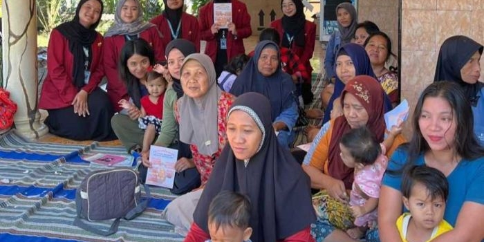 mahasiswa-pmm-kkn-umm-bekali-orang-tua-di-blitar-edukasi-parenting-isi-5-baterai-kehidupan-balita