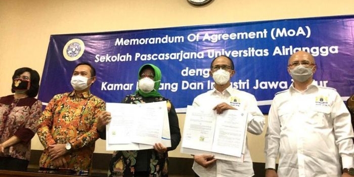 Penandatanganan MoA (Memorandum of Agreement) antara Kadin Jatim dengan Pascasarjana Universitas Airlangga.