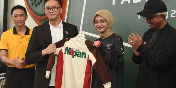 wali-kota-kediri-dorong-padel-makin-dikenal-pbpi-siap-cetak-atlet-berprestasi