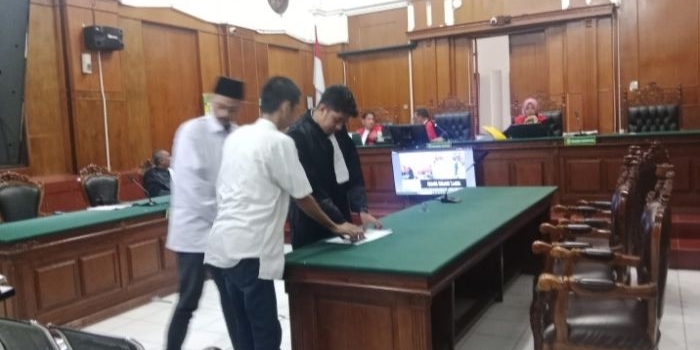 terdakwa-curanmor-honda-beat-milik-paman-di-kedungmangu-surabaya-dengarkan-dakwaan-jpu