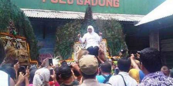 Seni reog Ponorogo meriahkan acara Mensos Khofifah di Pulo Gadung, Jakarta.