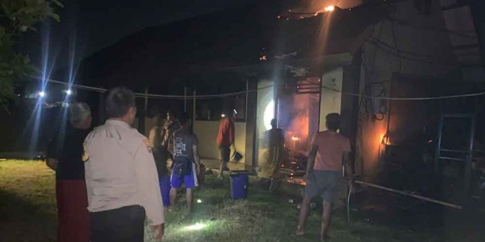 ruang-kelas-dan-gudang-smkn-1-winongan-hangus-terbakar-diduga-korsleting