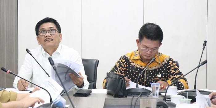 target-pad-apbd-2024-rawan-meleset-pimpinan-dprd-gresik-siapkan-solusi-untuk-tekan-defisit