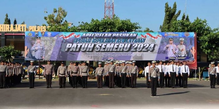 Apel gelar pasukan Operasi Patuh Semeru 2024 di Mapolres Tuban. Foto: Ist.