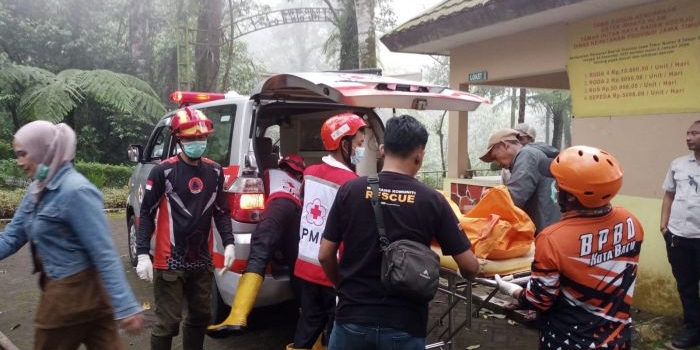 pemuda-mojokerto-ditemukan-tewas-di-bawah-jembatan-kembar-pacet