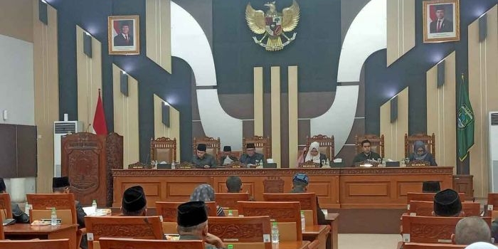 dprd-kabupaten-pasuruan-tetapkan-3-perda-non-apbd-2025-dalam-rapat-paripurna